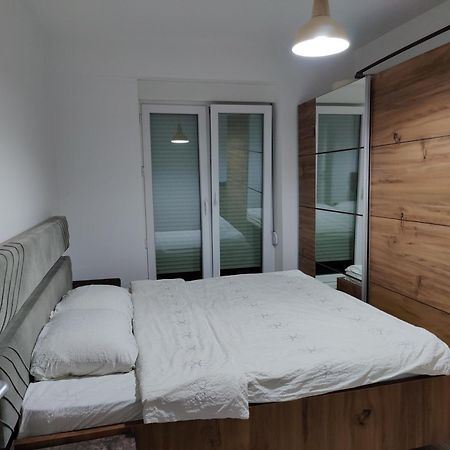 Cozy Apartment Πρίστινα Εξωτερικό φωτογραφία